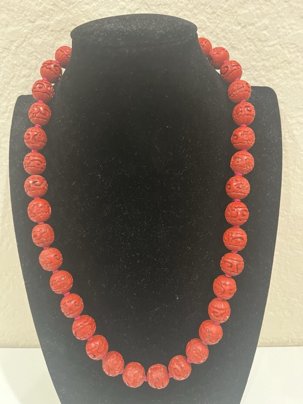 VTG Chinese Exp Red Cinnabar Carved Bead Gilt Silver Filigree Clasp Necklace 24"